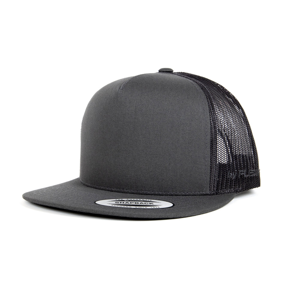 6006 Classic Universal Trucker